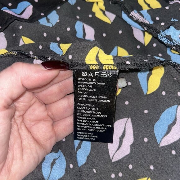 Anna Sui Black Multicolor Lip Print Ruffle Hem Retro Art Midi Skirt Size Large - Picture 8 of 8